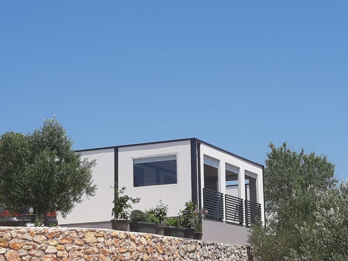 Mobile Home Tina Tisno Exterior photo
